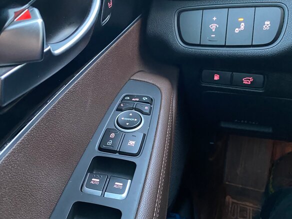 2018 Kia Sorento III Prime Рестайлинг, белый, 3100000 рублей - вид 6