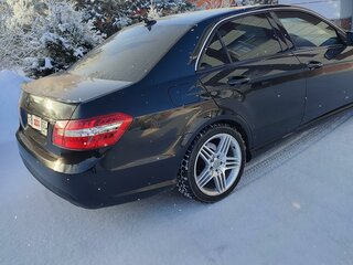 2011 Mercedes-Benz E-Класс 200 7G-Tronic IV (W212, S212, C207), чёрный, 1650000 рублей, вид 5