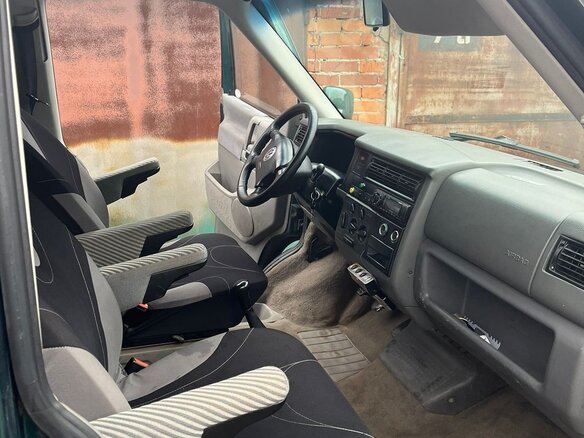 1996 Volkswagen Multivan T4, зелёный, 800000 рублей - вид 10