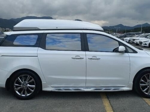 2019 Kia Carnival III, белый, 3500000 рублей - вид 5