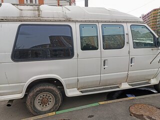 1995 Ford Econoline IV, белый, 2200000 рублей, вид 2