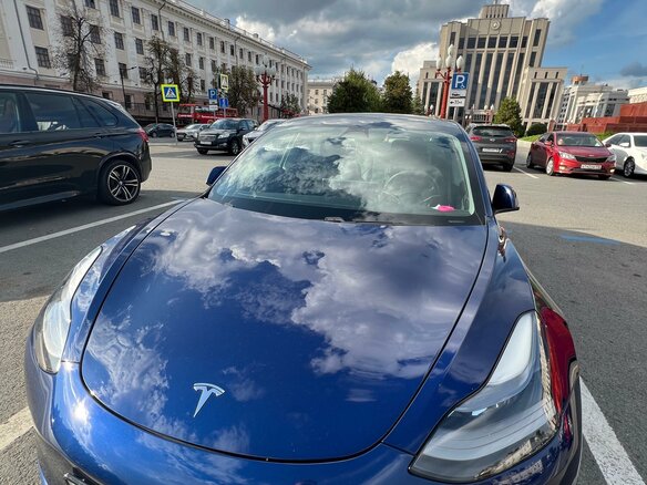 2021 Tesla Model 3 Long Range I, синий, 3995000 рублей - вид 4