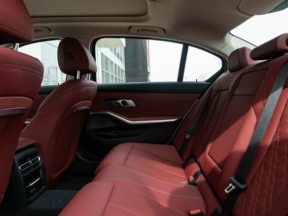 2023 BMW i3 40L I (G28), белый, 5490000 рублей - вид 13