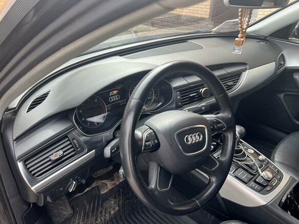 2011 Audi A6 IV (C7), серый, 1750000 рублей - вид 6