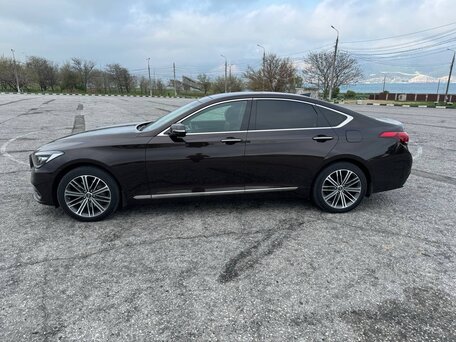 2019 Genesis G80 I, коричневый, 2500000 рублей, вид 3