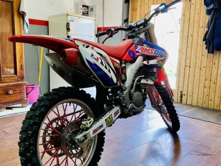 2009 Honda CRF 250R, красный, 400000 рублей, вид 3