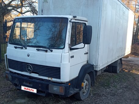 1992 Mercedes-Benz 814, белый, 700000 рублей, вид 1