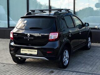 2017 Renault Sandero Stepway II, чёрный, 859000 рублей, вид 5