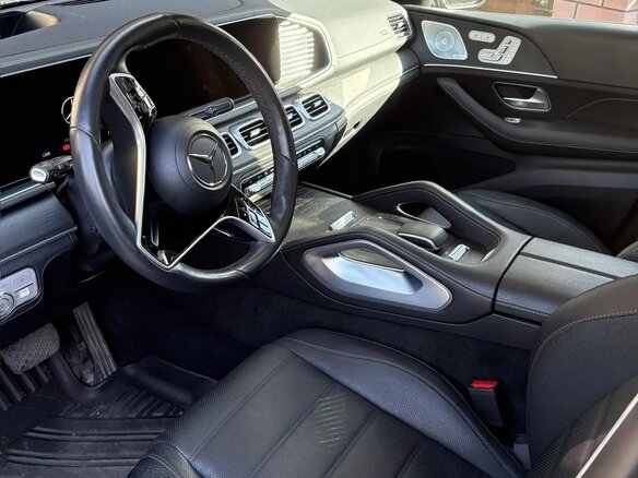 2023 Mercedes-Benz GLE 450 II (V167) Рестайлинг, чёрный, 12000000 рублей - вид 2