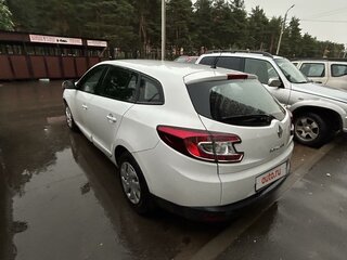 2013 Renault Megane III Рестайлинг, белый, 990000 рублей, вид 5