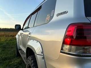 2008 Toyota Land Cruiser 200 Series, серебристый, 4999999 рублей, вид 5