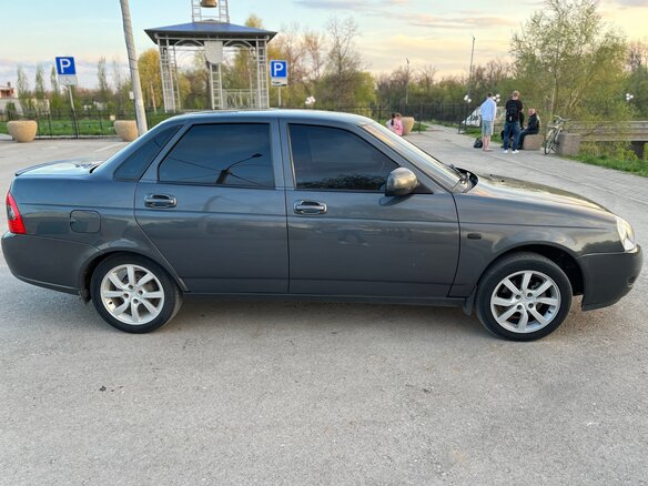 2017 Lada (ВАЗ) Priora I Рестайлинг, серебристый, 540000 рублей - вид 2