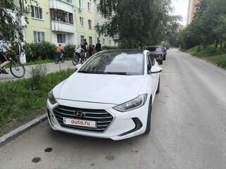 2017 Hyundai Elantra VI (AD), белый, 1250000 рублей, вид 1