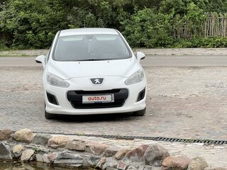 2011 Peugeot 308 I Рестайлинг, белый, 320000 рублей, вид 4