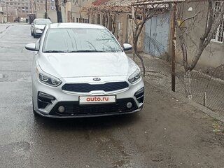 2021 Kia Forte III, серебристый, 1519710 рублей, вид 4