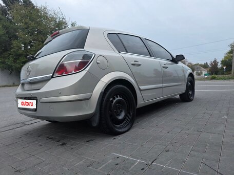 2008 Opel Astra H Рестайлинг, бежевый, 650000 рублей, вид 5