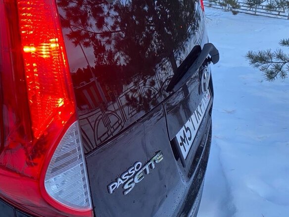 2009 Toyota Passo Sette, чёрный, 810000 рублей - вид 12