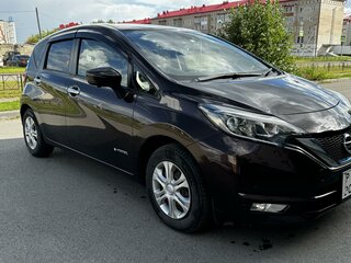 2018 Nissan Note e-Power II Рестайлинг, коричневый, 1200000 рублей, вид 1