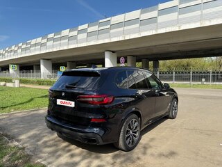 2020 BMW X5 45e IV (G05/G18), чёрный, 6490000 рублей, вид 1