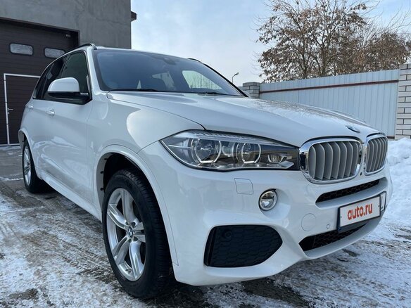 2017 BMW X5 40d III (F15), белый, 4570000 рублей - вид 5