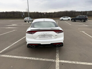 2020 Kia Stinger I Рестайлинг, белый, 3700000 рублей, вид 2