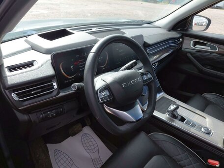 Exeed VX I