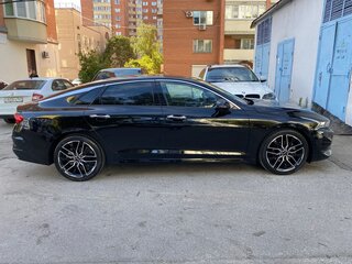 2021 Kia K5 III, чёрный, 3000000 рублей, вид 2