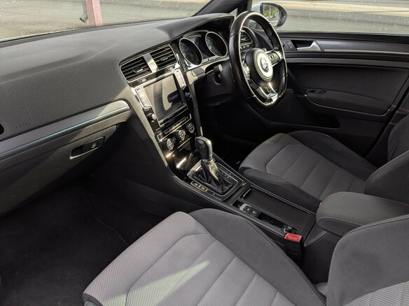 2014 Volkswagen Golf VII, белый - вид 9