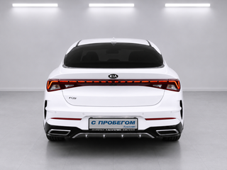 2020 Kia K5 III, белый, 2320000 рублей, вид 3