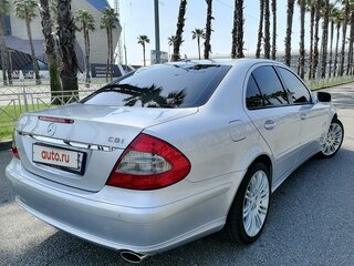 2007 Mercedes-Benz E-Класс 280 III (W211, S211) Рестайлинг, серебристый, 1299999 рублей, вид 4