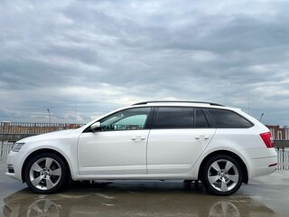2019 Skoda Octavia III (A7) Рестайлинг, белый, 1900000 рублей, вид 2