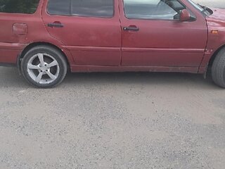 1996 Volkswagen Golf III, красный, 320000 рублей, вид 2