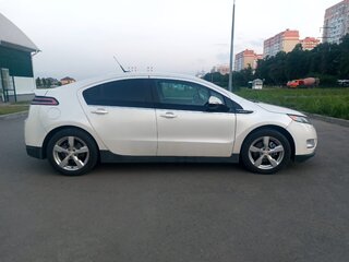 2013 Chevrolet Volt I, белый, 1399999 рублей, вид 2