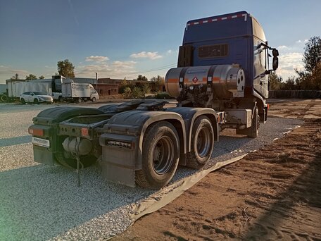 2023 IVECO-Hongyan 6x4 (CQ4256), синий, 3247595 рублей, вид 3