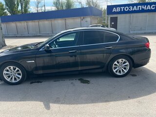 2012 BMW 5 серии 520i VI (F10/F11/F07), чёрный, 1550000 рублей, вид 5