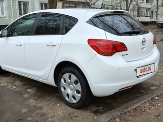 2011 Opel Astra J, белый, 480000 рублей, вид 5