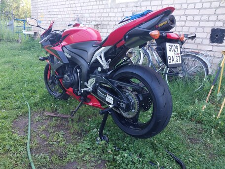 2008 Honda CBR 600RR, красный, 550000 рублей, вид 3