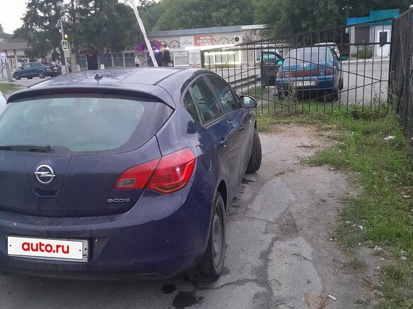 2011 Opel Astra J, синий, 500000 рублей - вид 5