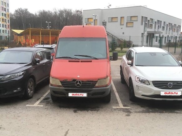 2001 Mercedes-Benz Sprinter, красный, 399999 рублей - вид 11