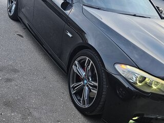 2010 BMW 5 серии 550i VI (F10/F11/F07), чёрный, 2500000 рублей, вид 4