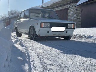2004 Lada (ВАЗ) 2105, белый, 140000 рублей, вид 2