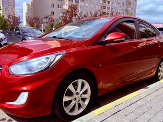 2011 Hyundai Solaris I, красный, 820000 рублей, вид 1