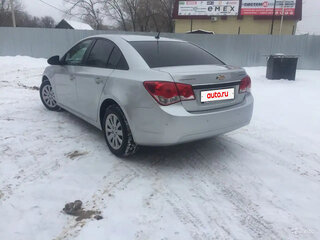 2011 Chevrolet Cruze I, серебристый, 750000 рублей, вид 3