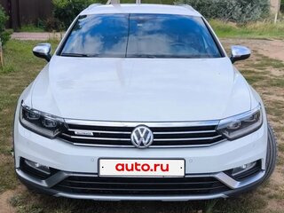 2019 Volkswagen Passat Alltrack DSG7 B8, белый, 2450000 рублей, вид 2