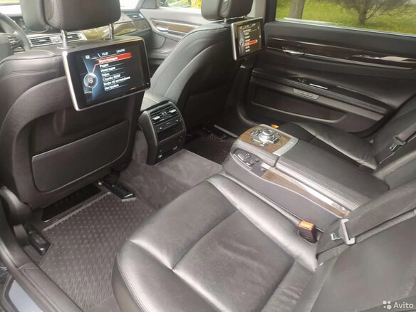 2012 BMW 7 серии 750Li xDrive V (F01/F02/F04) Рестайлинг, чёрный - вид 13
