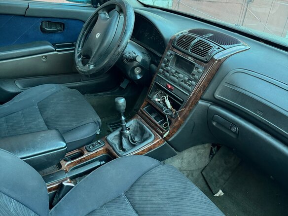 1998 Lancia Kappa, синий