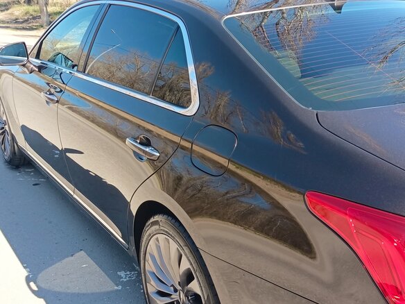 2017 Genesis G90 I, коричневый, 2800000 рублей - вид 5
