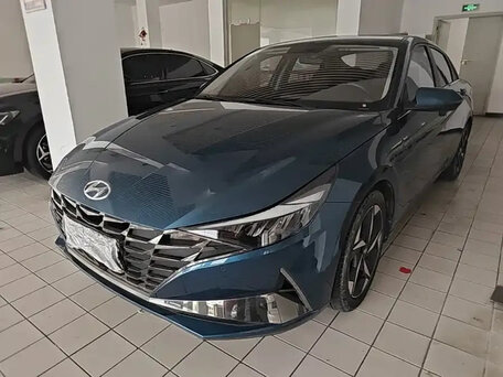 Hyundai Elantra VII (CN7)