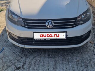 2018 Volkswagen Polo V Рестайлинг, белый, 770000 рублей, вид 2