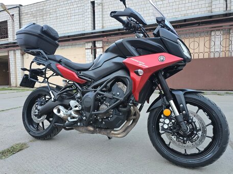 2020 Yamaha MT-09 Tracer (FJ-09), серый, 980000 рублей, вид 1